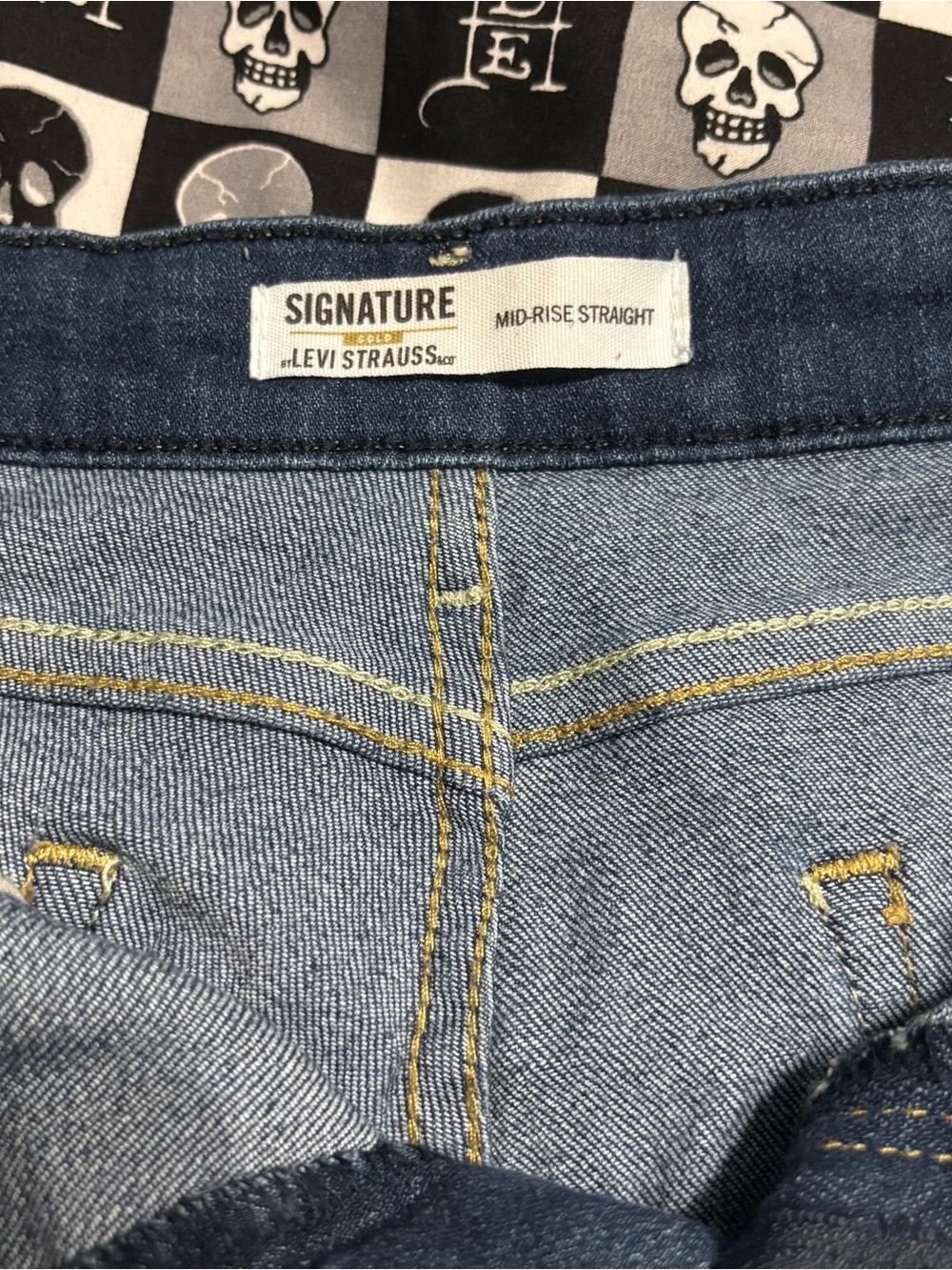 Levi Strauss Signature Gold Mid-Rise Straight Denim Pants - Picture 3 of 7